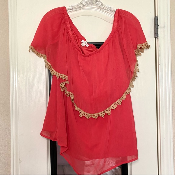 Charming Charlie Coral Off the Shoulder Top - Picture 3 of 4